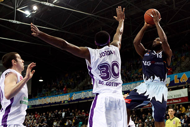 同样因其杰 同样因其杰