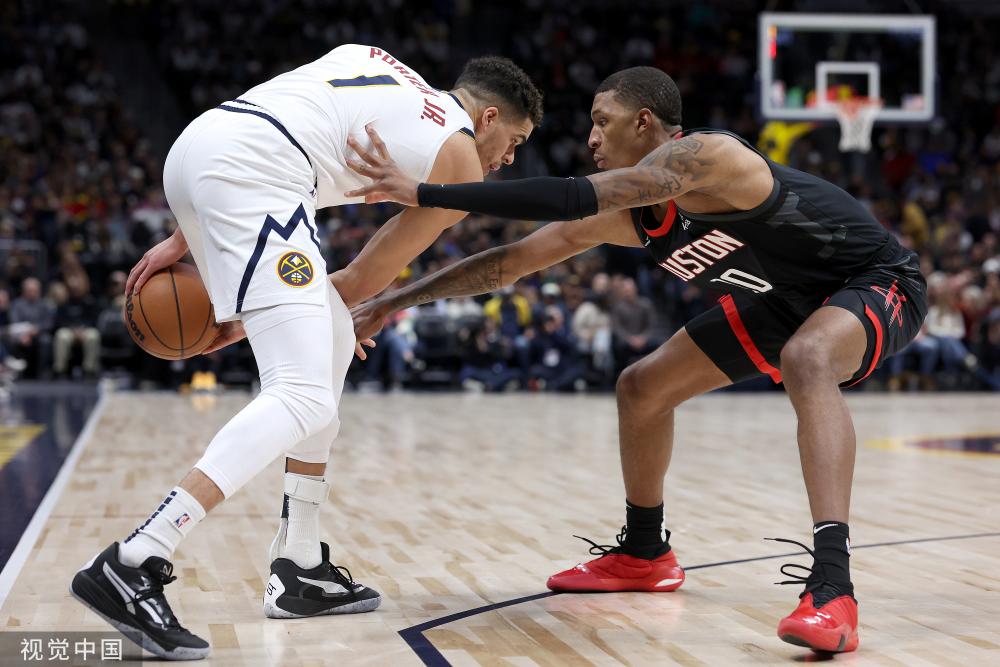 传球而显得 传球而显得